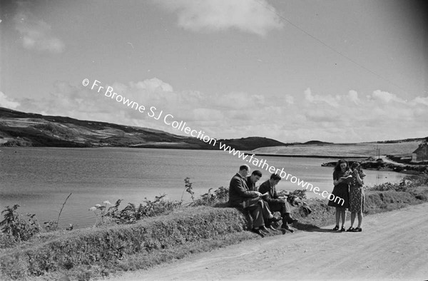 TEELIN ROAD   IRISH STUDENTS